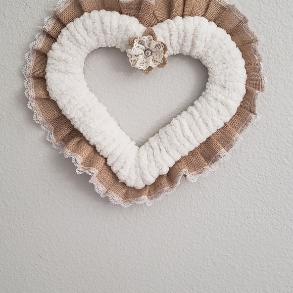 Hearth wreath 12" x 14" - Picture 5 of 13